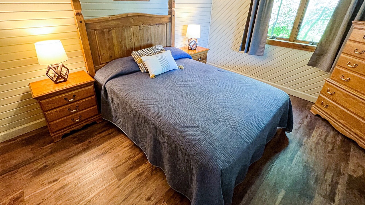 Photo of Bedroom in Bolton Landing