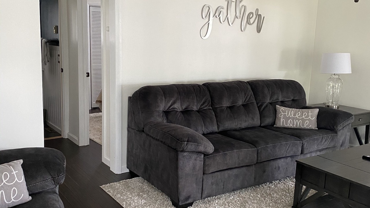 Photo of Livingroom in Dexter