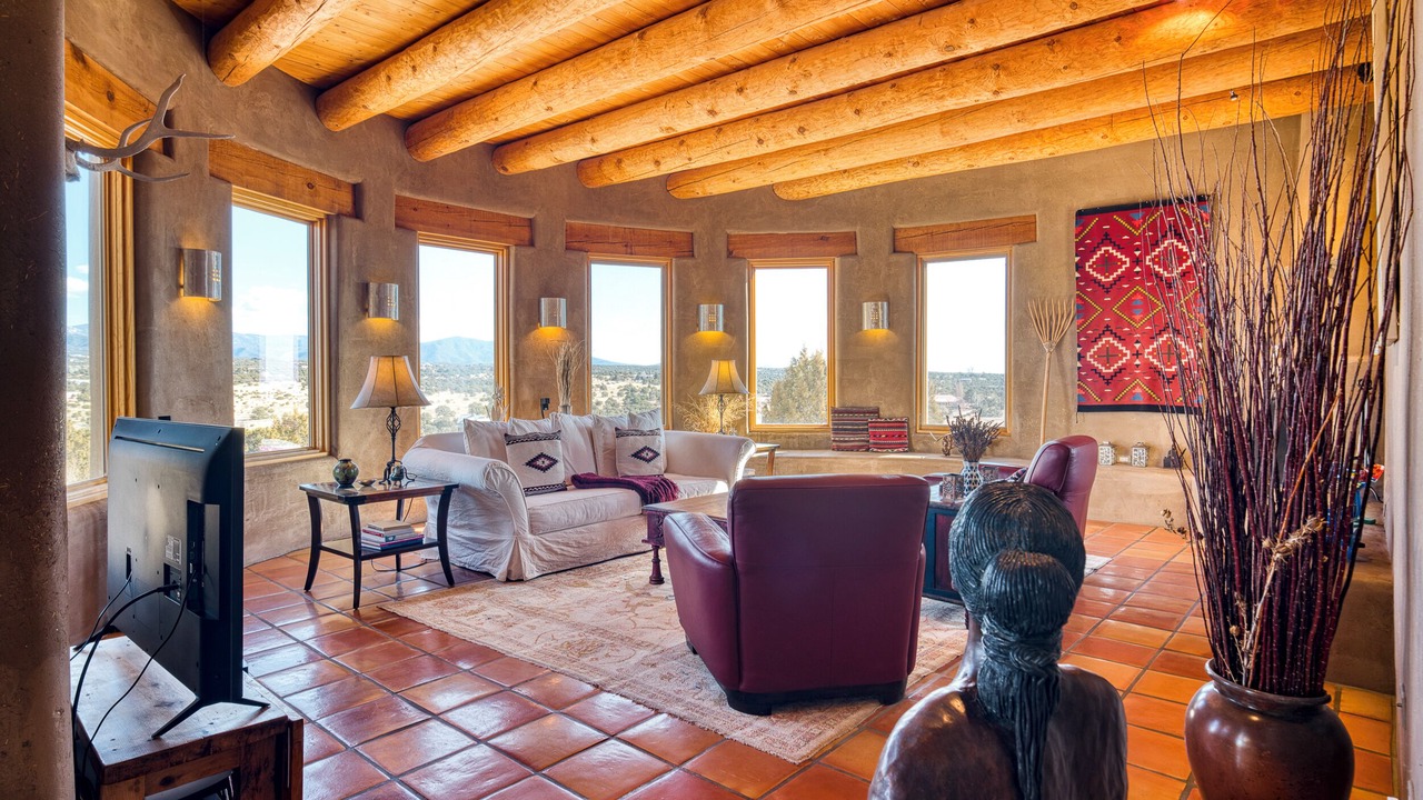 Photo of Livingroom in Santa Fe