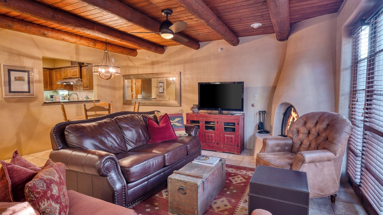 Photo of Livingroom in Downtown Santa Fe