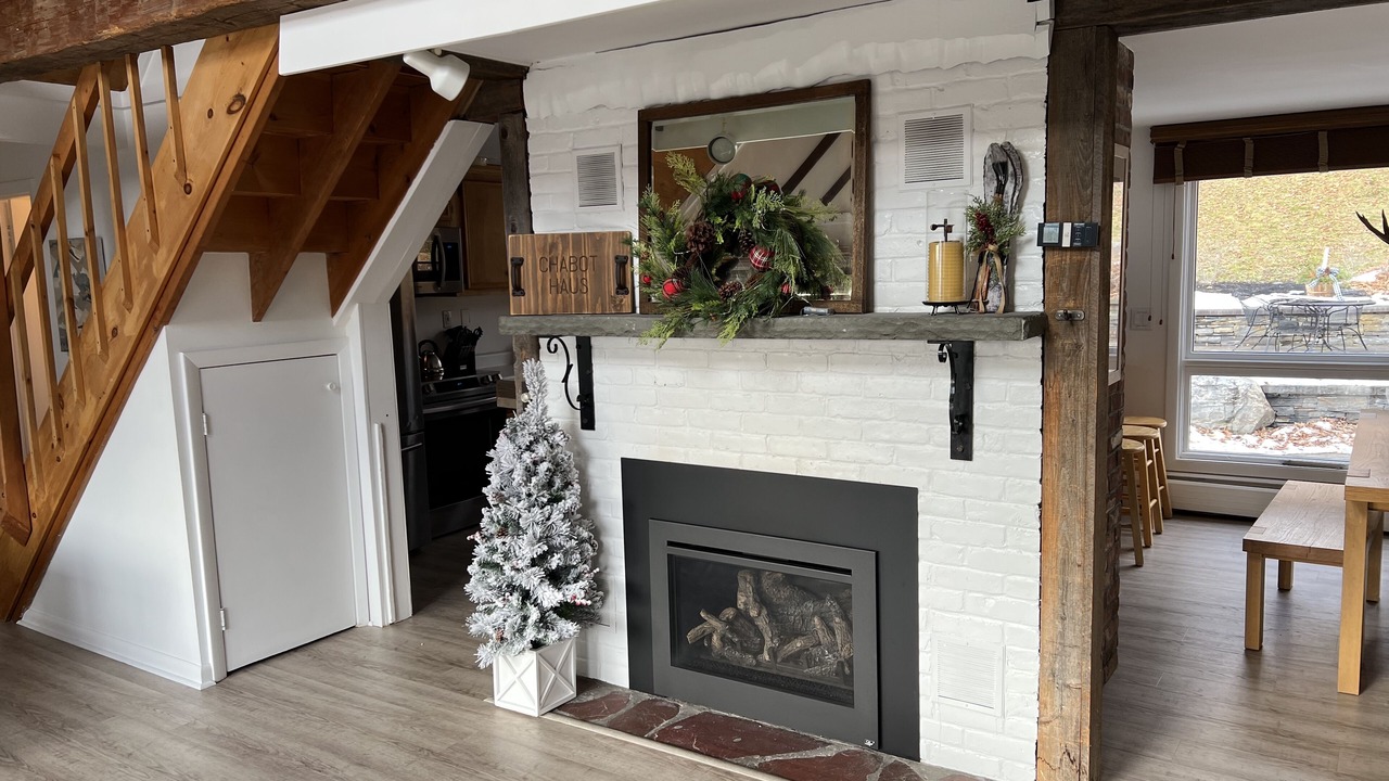 Photo of Livingroom in Stowe Area