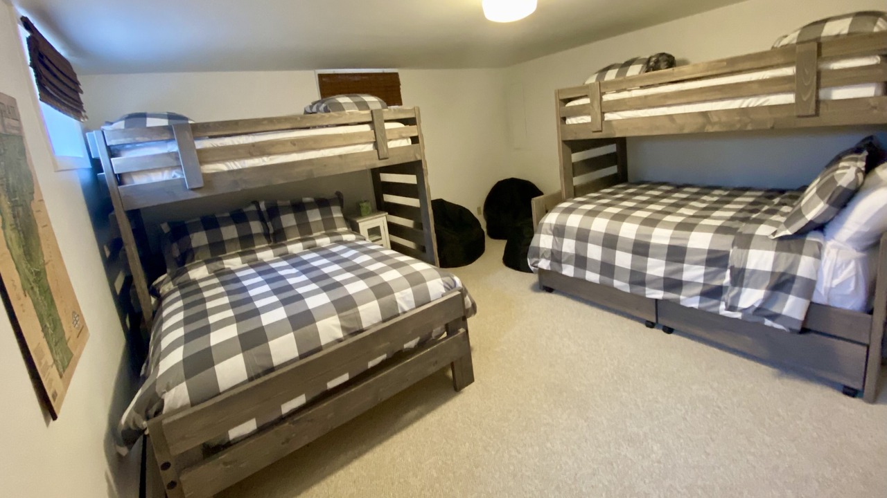 Photo of Bedroom in Stowe Area
