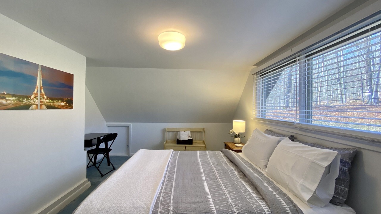 Photo of Bedroom in Stowe Area
