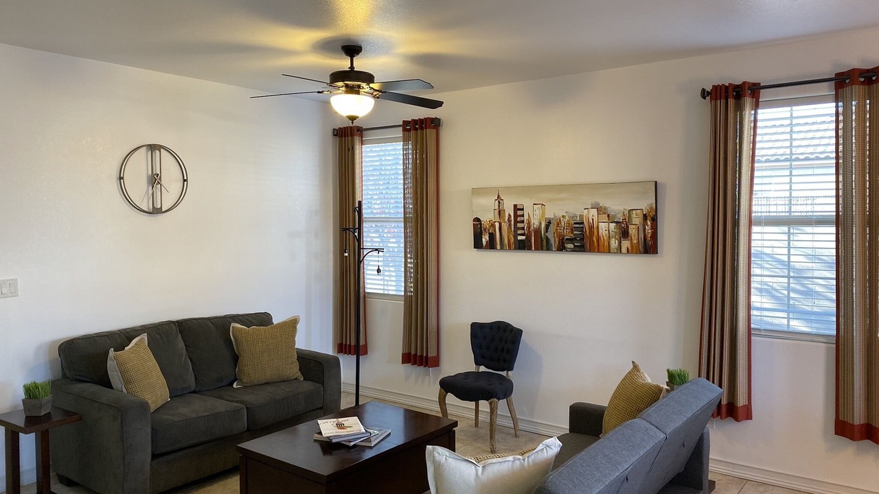 Photo of Livingroom in Santa Fe
