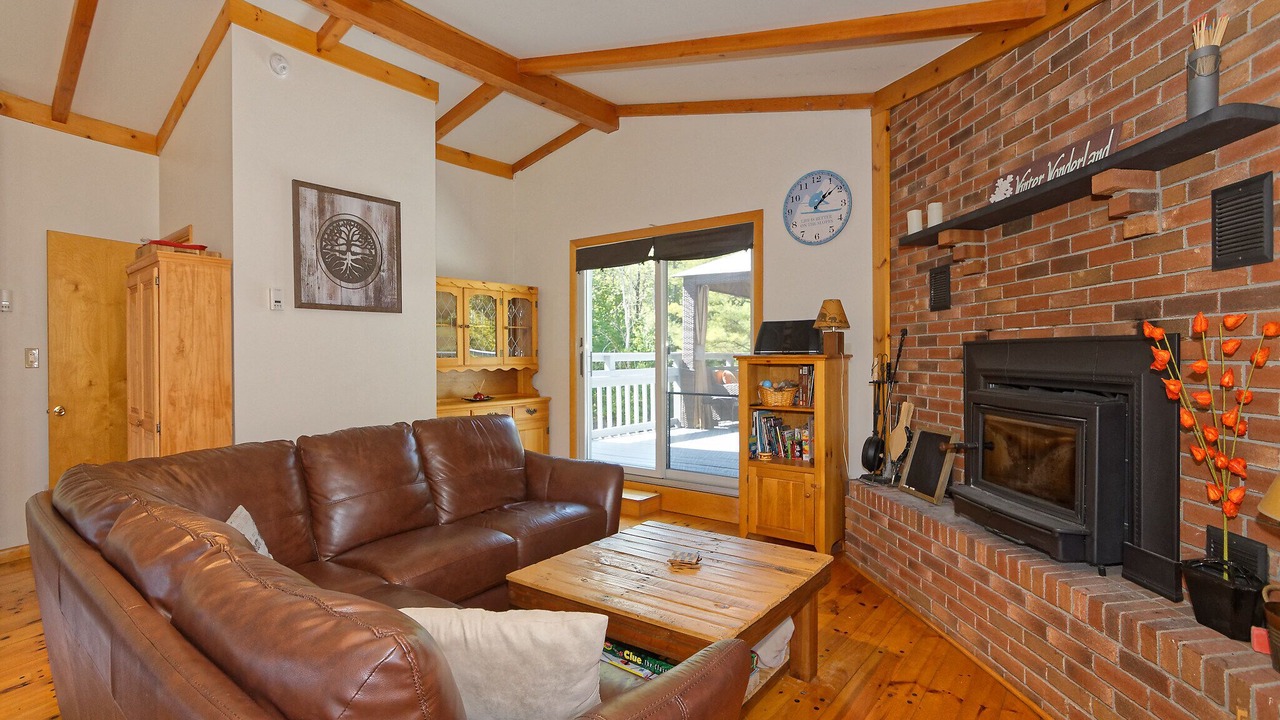 Photo of Livingroom in North Creek