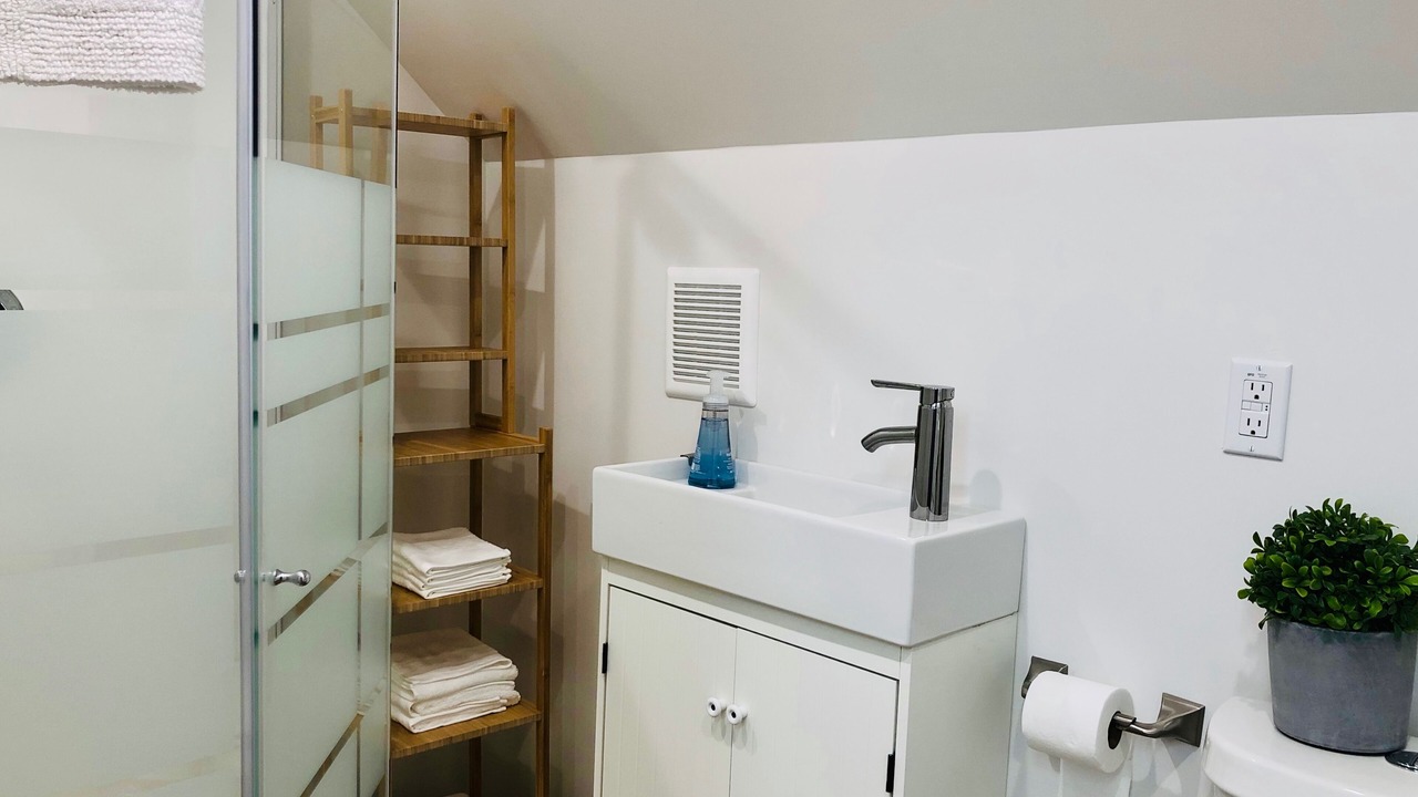 Photo of Bathroom in New Center Detroit