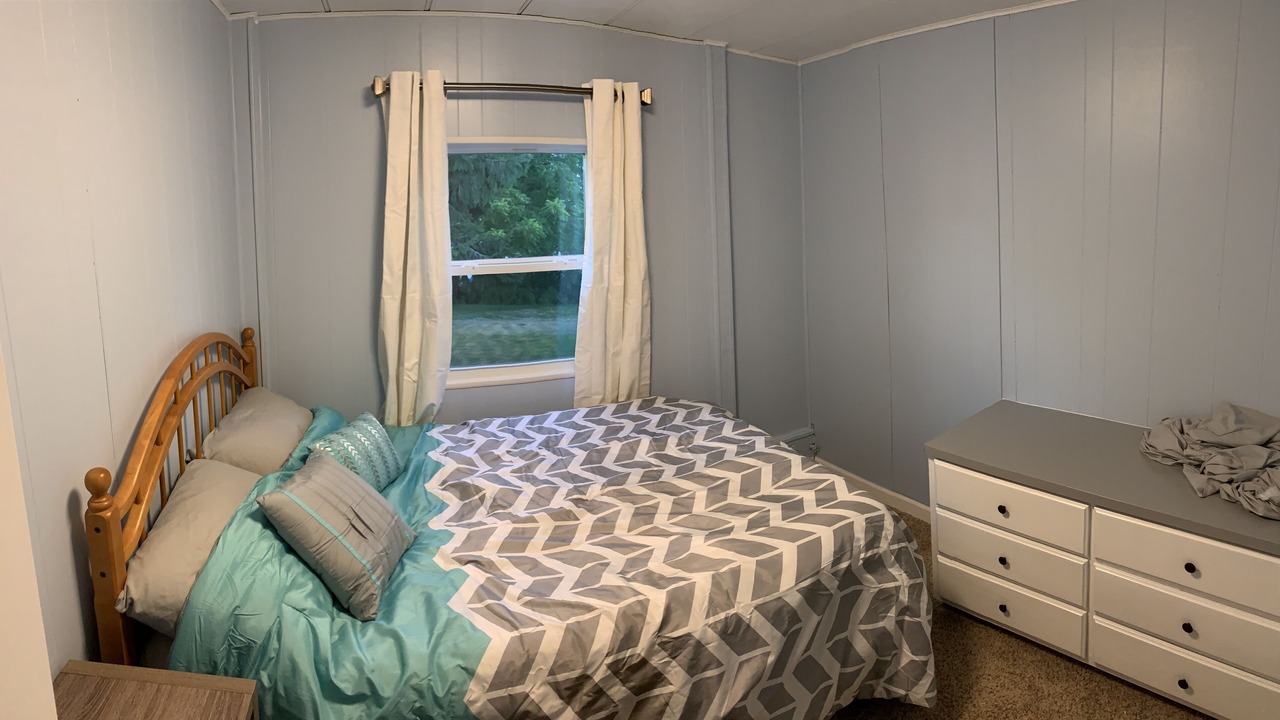 Photo of Bedroom in Frontenac