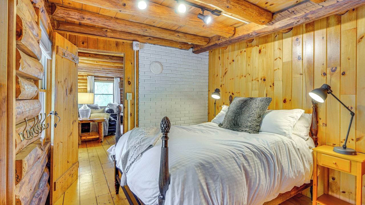 Photo of Bedroom in Bridgewater Corners