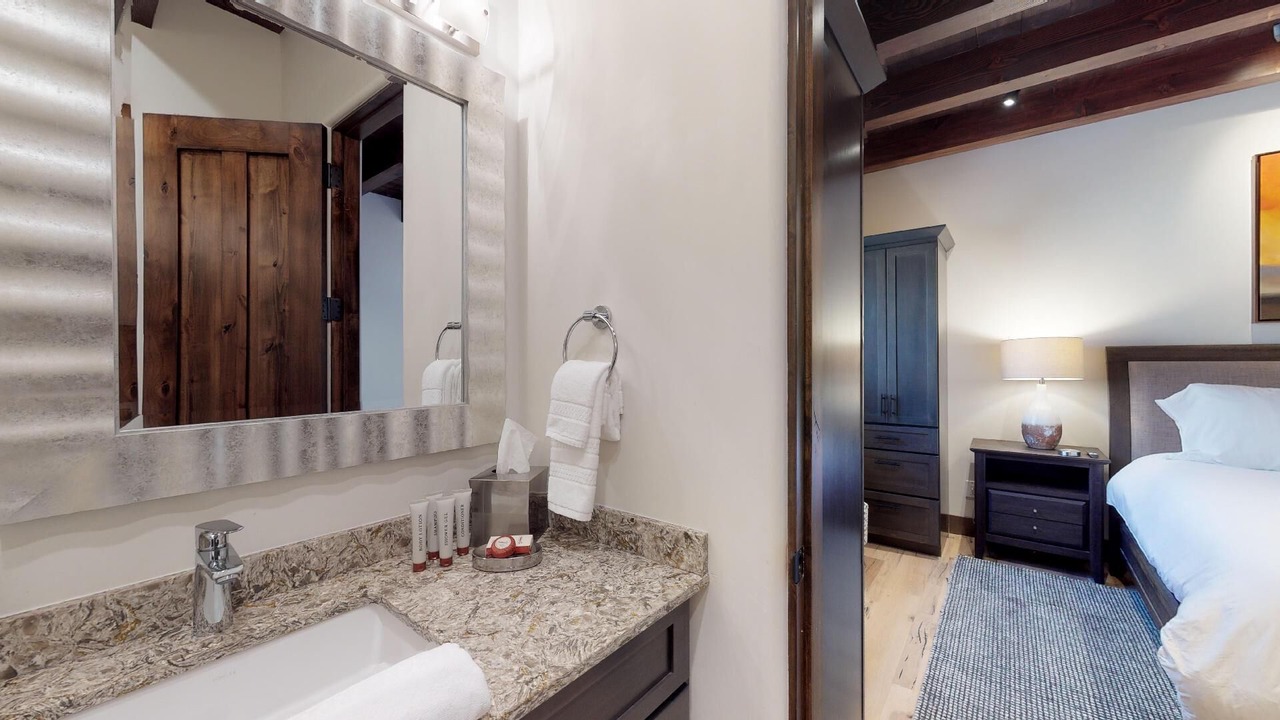 Photo of Bathroom in Historic Eastside