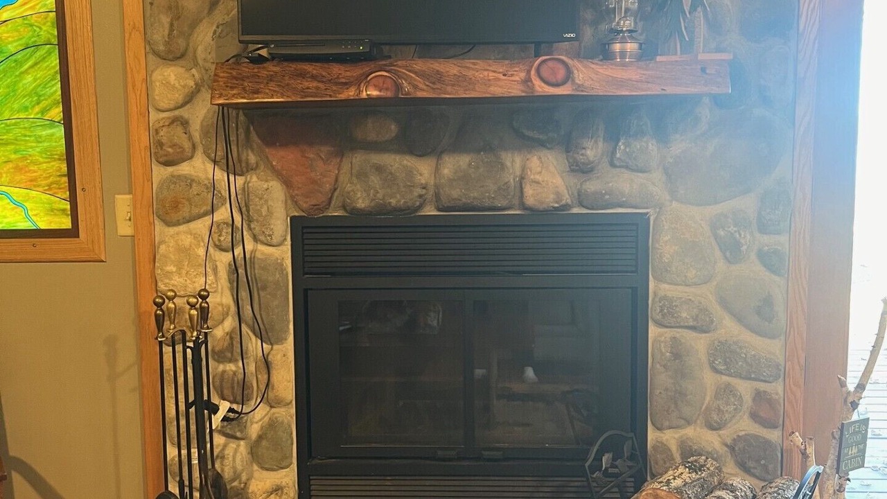 Photo of Livingroom in Hayward