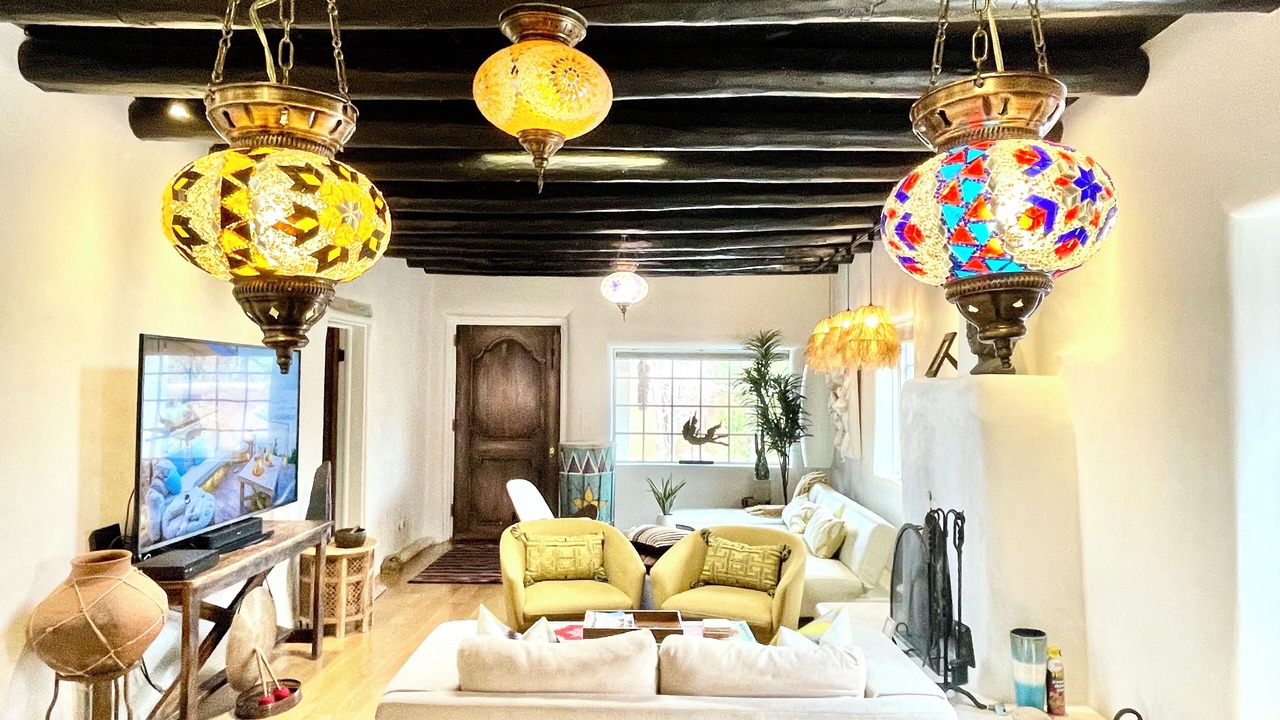 Photo of Livingroom in Northeast Santa Fe