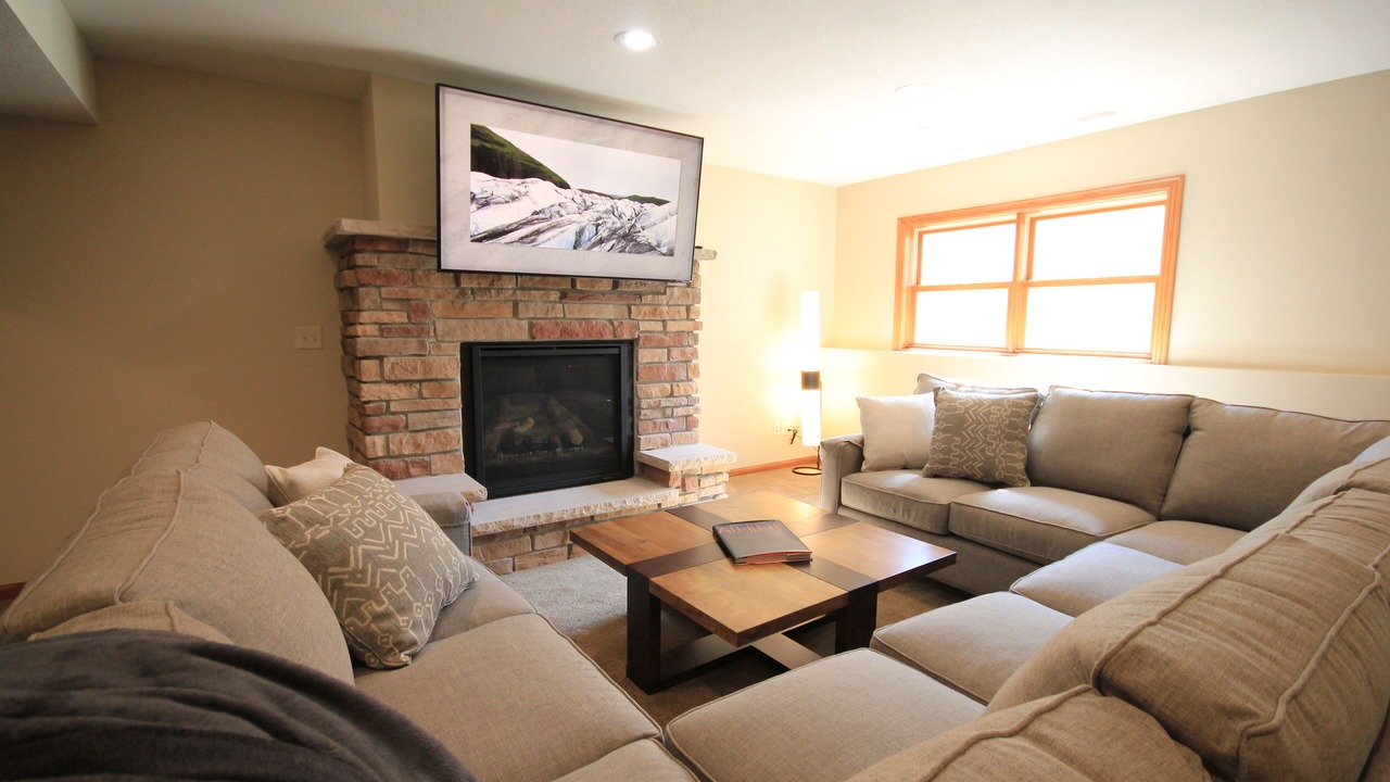 Photo of Livingroom in Cascade Township