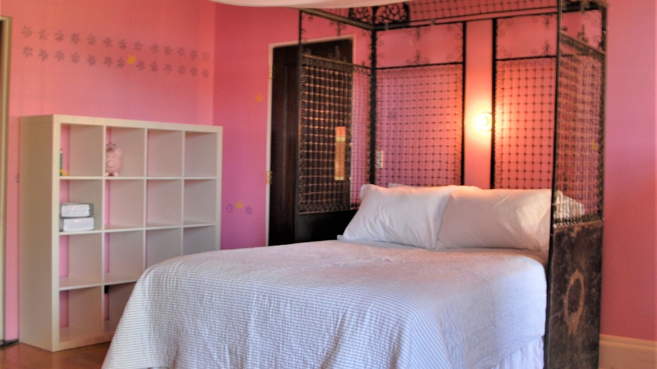 Photo of Bedroom in Downtown Minneapolis