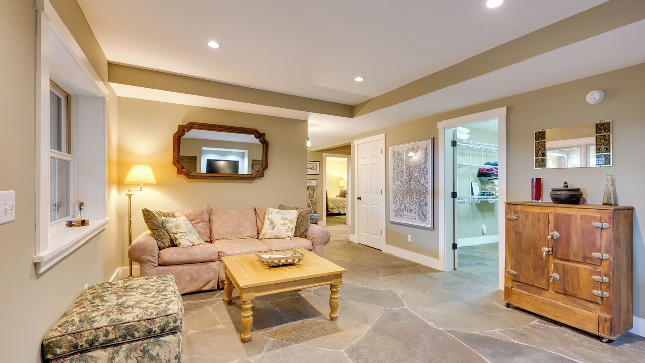 Photo of Livingroom in Hardwick