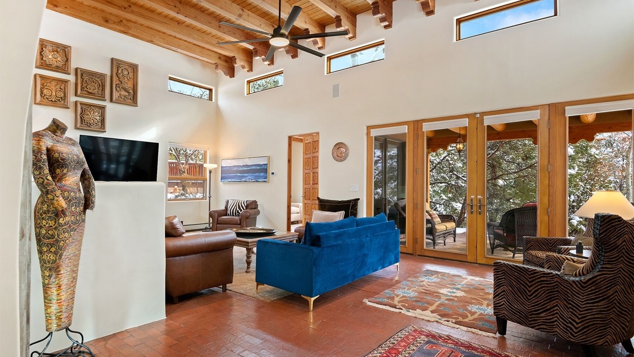 Photo of Livingroom in Santa Fe