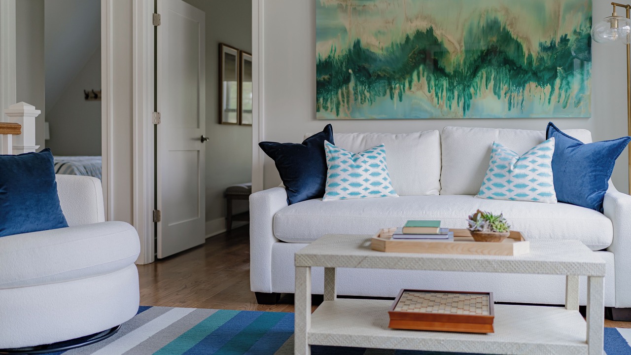 Photo of Livingroom in Grand Beach
