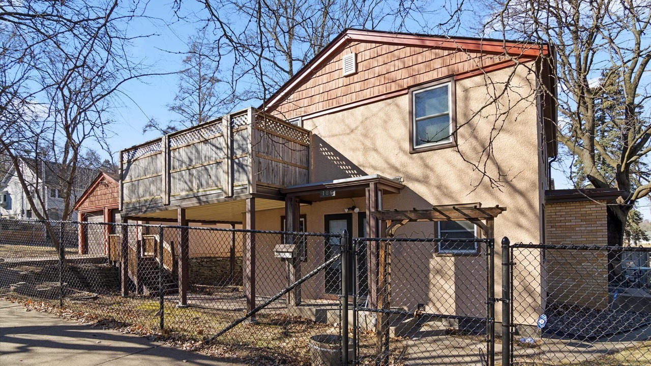 Photo of Outdoor in West Side