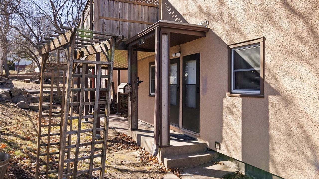 Photo of Outdoor in West Side