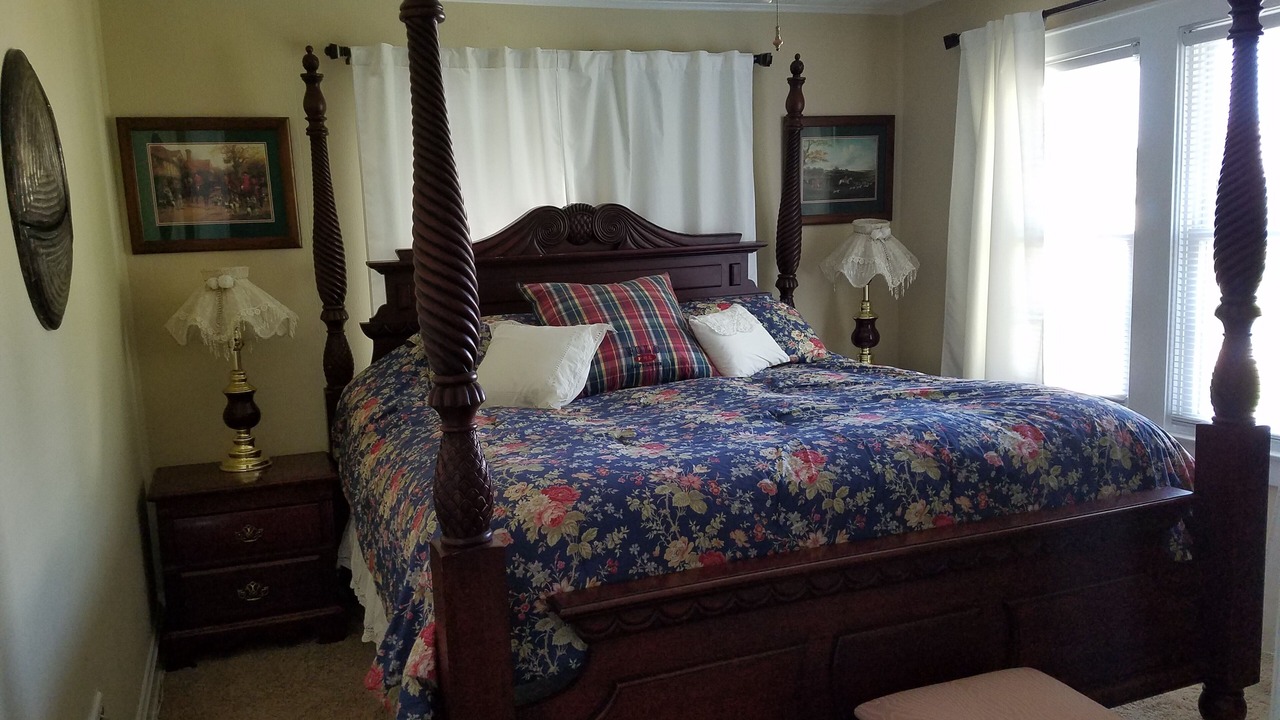 Photo of Bedroom in Ashland