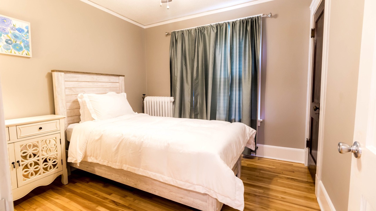 Photo of Bedroom in Kutzky Park