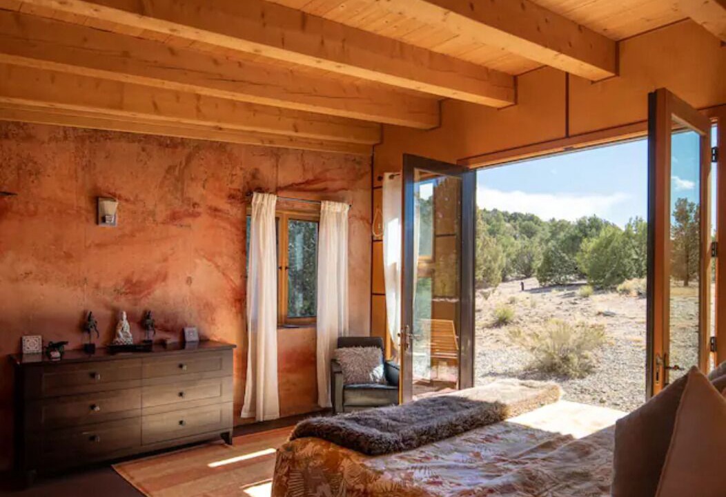 Photo of Bedroom in Arroyo Hondo