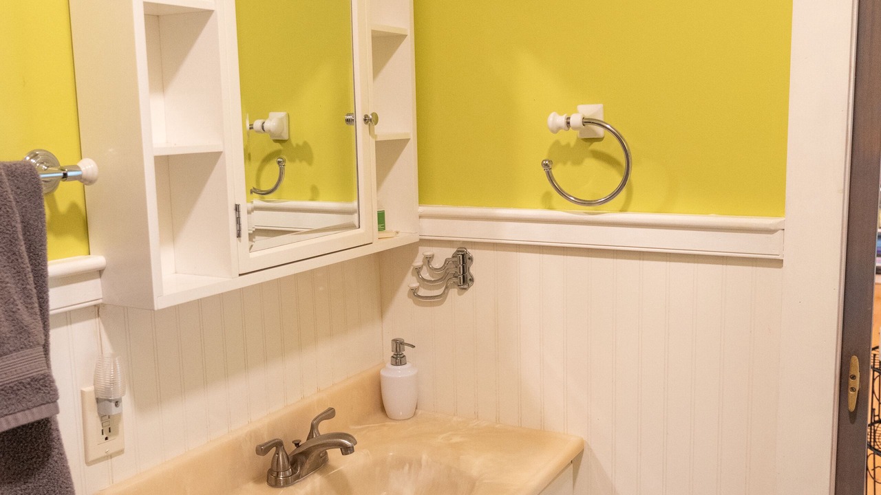 Photo of Bathroom in Grand Isle