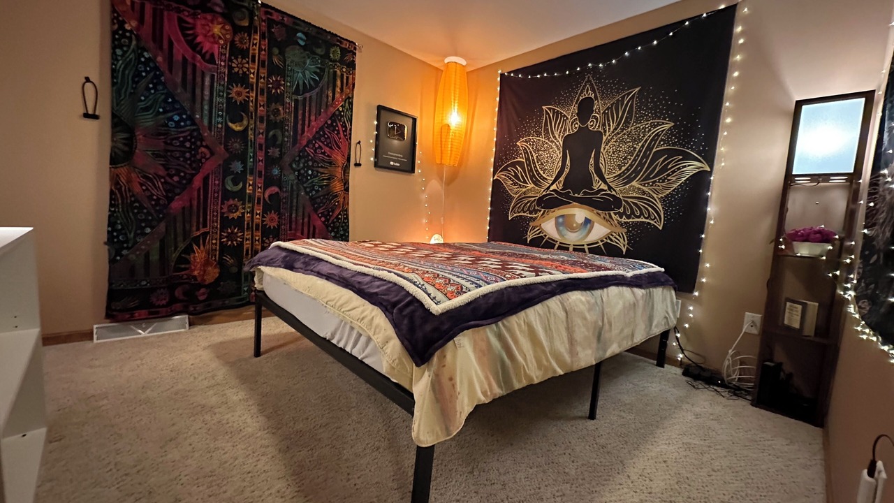 Photo of Bedroom in Schofield
