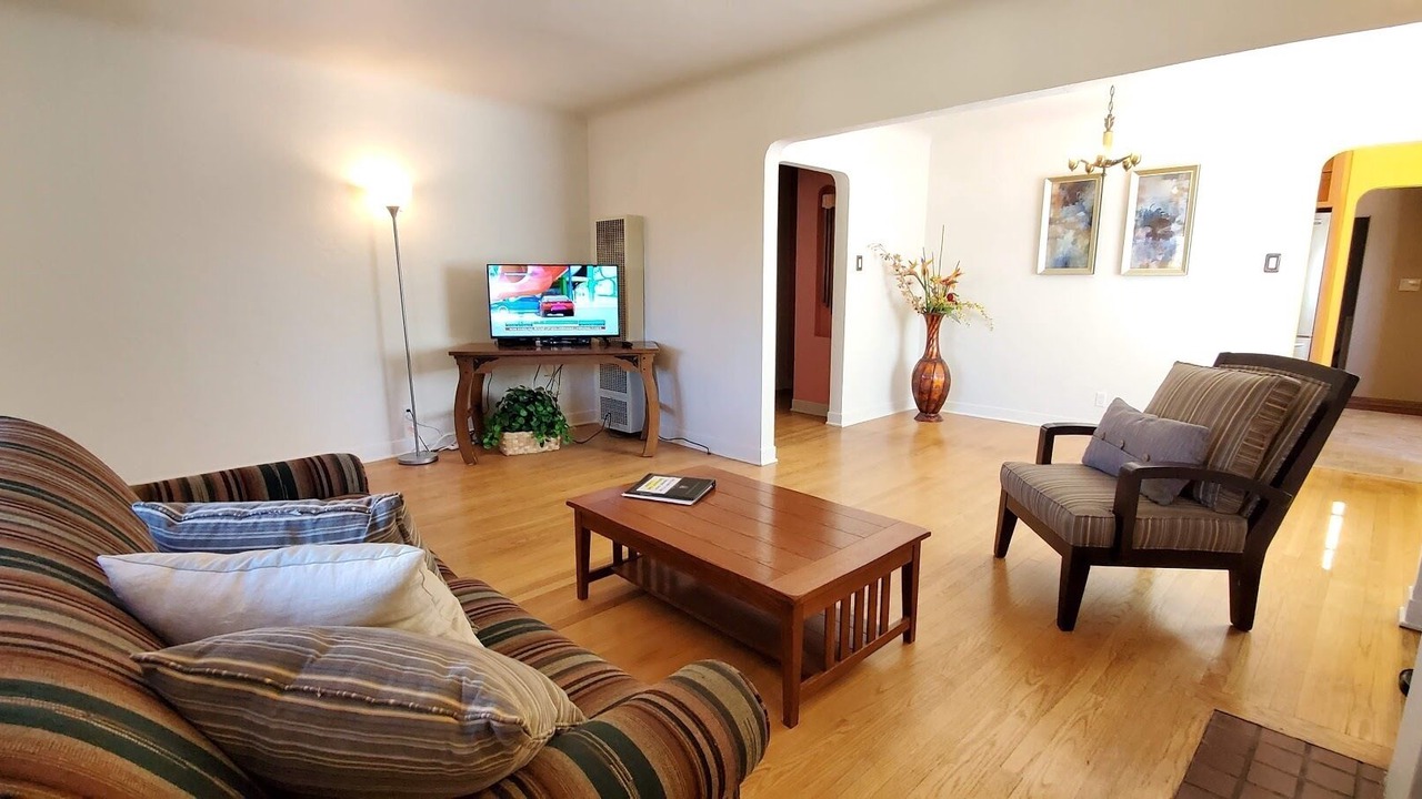 Photo of Livingroom in Nob Hill