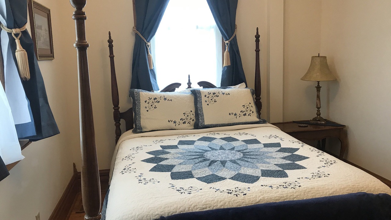 Photo of Bedroom in Osceola