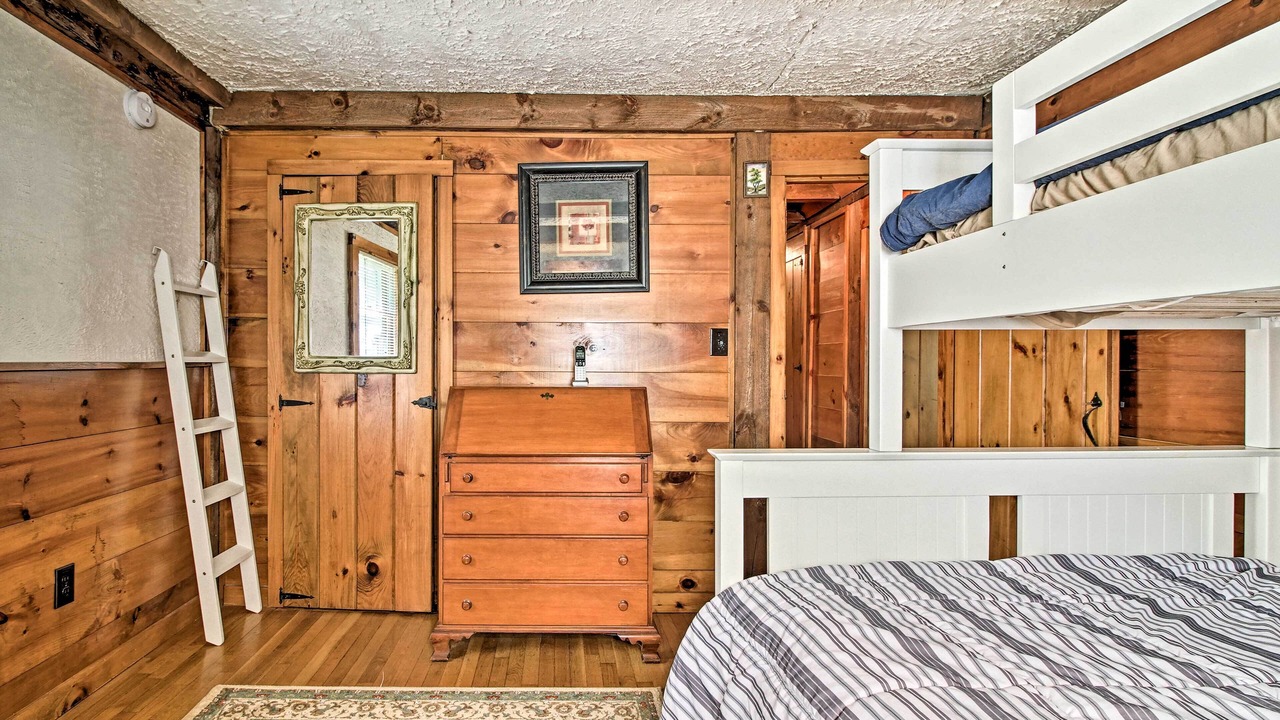 Photo of Bedroom in Bradford