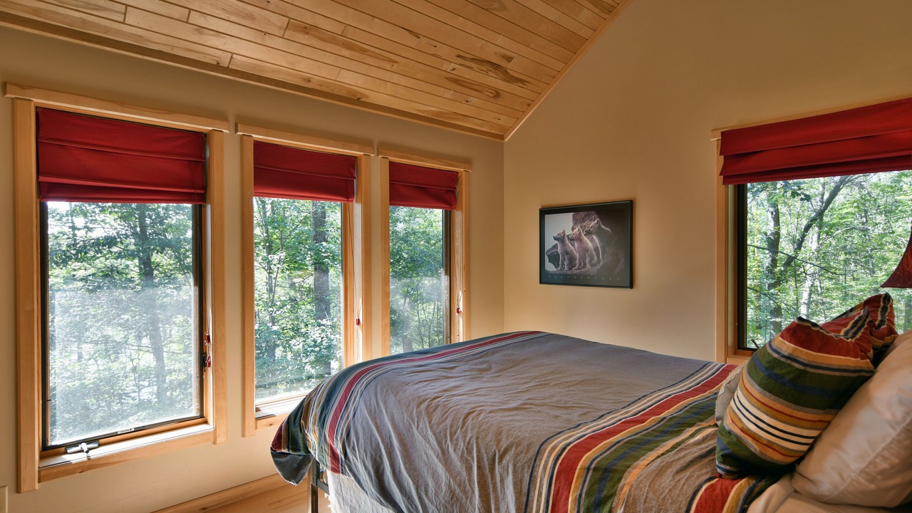 Photo of Bedroom in Spooner