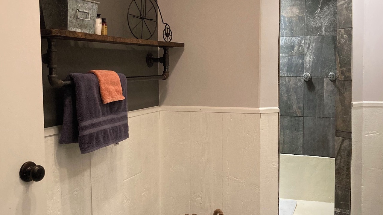 Photo of Bathroom in Honey Creek