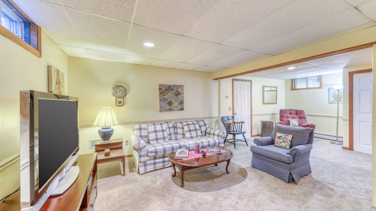 Photo of Livingroom in Waterbury Center