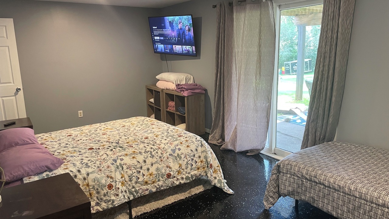 Photo of Bedroom in Hudson