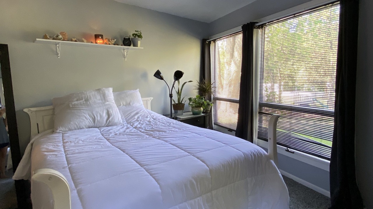 Photo of Bedroom in Hudson