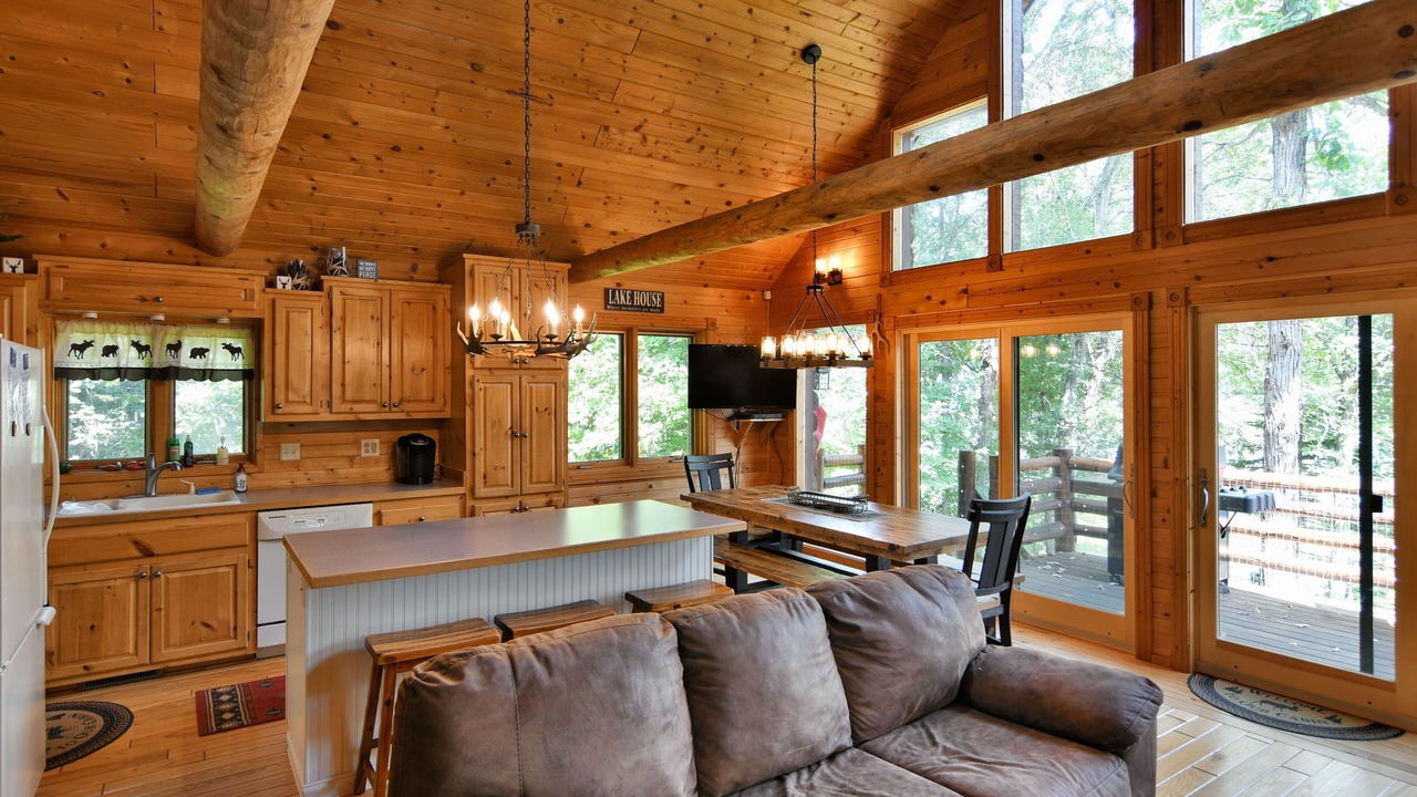 Photo of Livingroom in Trego