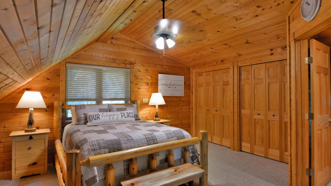 Photo of Bedroom in Trego