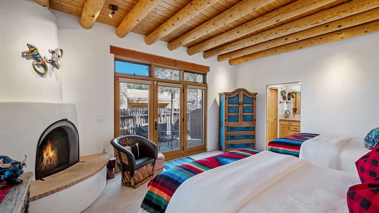 Photo of Bedroom in Tesuque