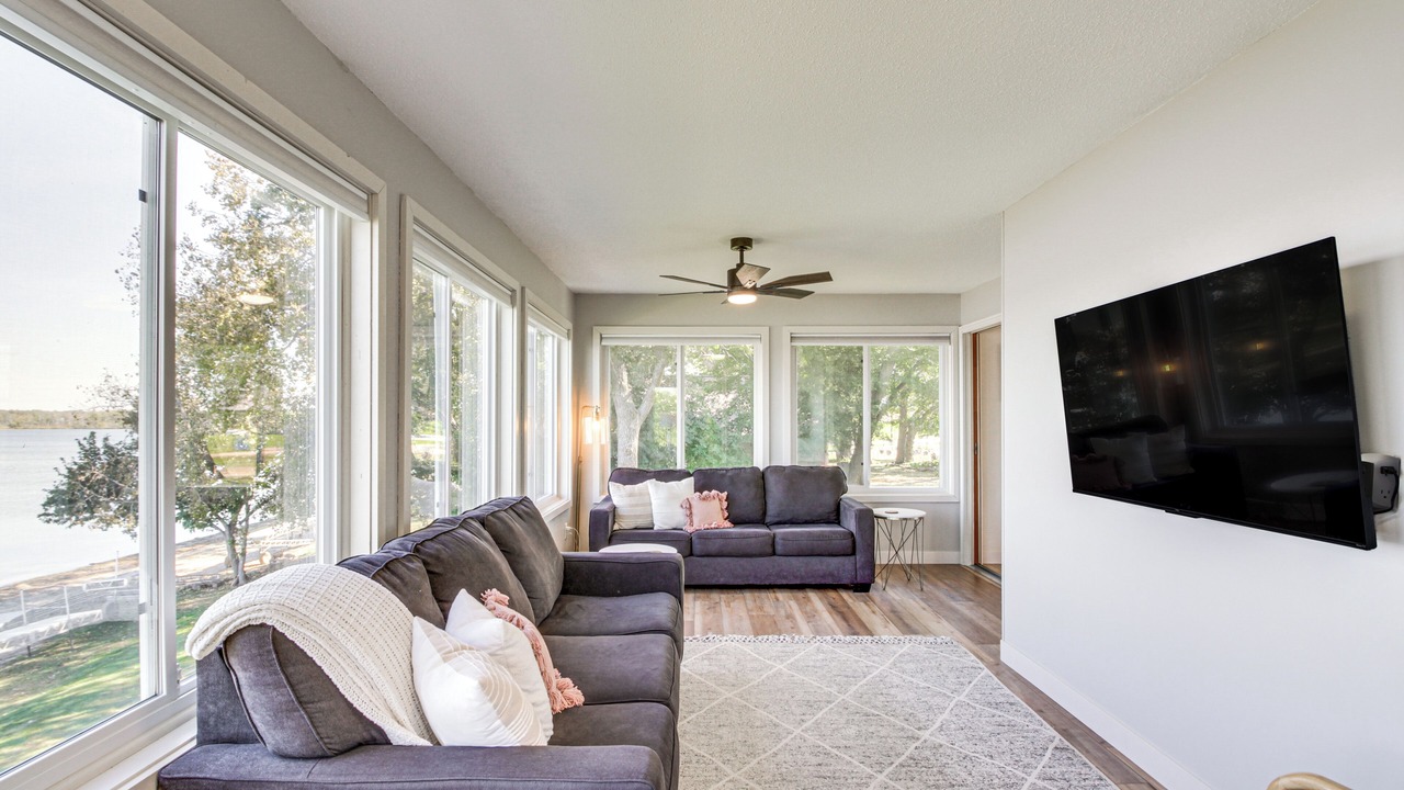 Photo of Livingroom in Alexandria