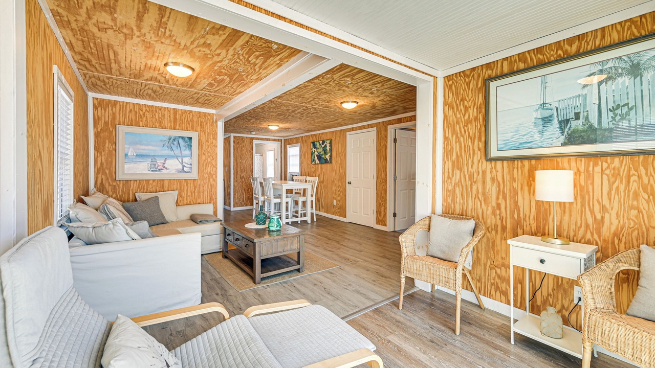 Photo of Livingroom in Old Lyme
