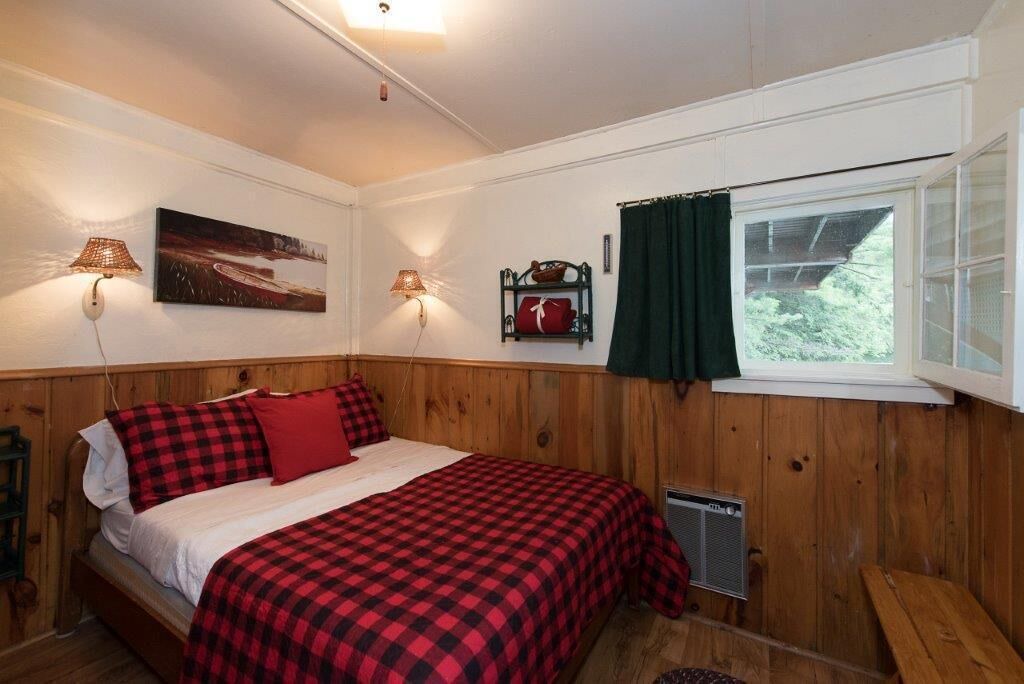 Photo of Bedroom in Colton