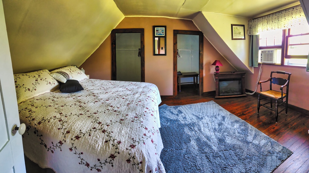 Photo of Bedroom in Newport