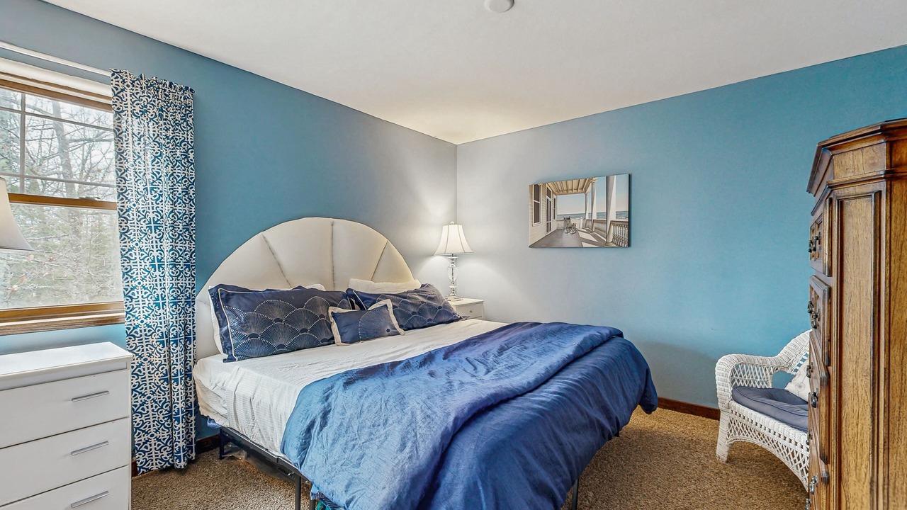 Photo of Bedroom in Tomahawk