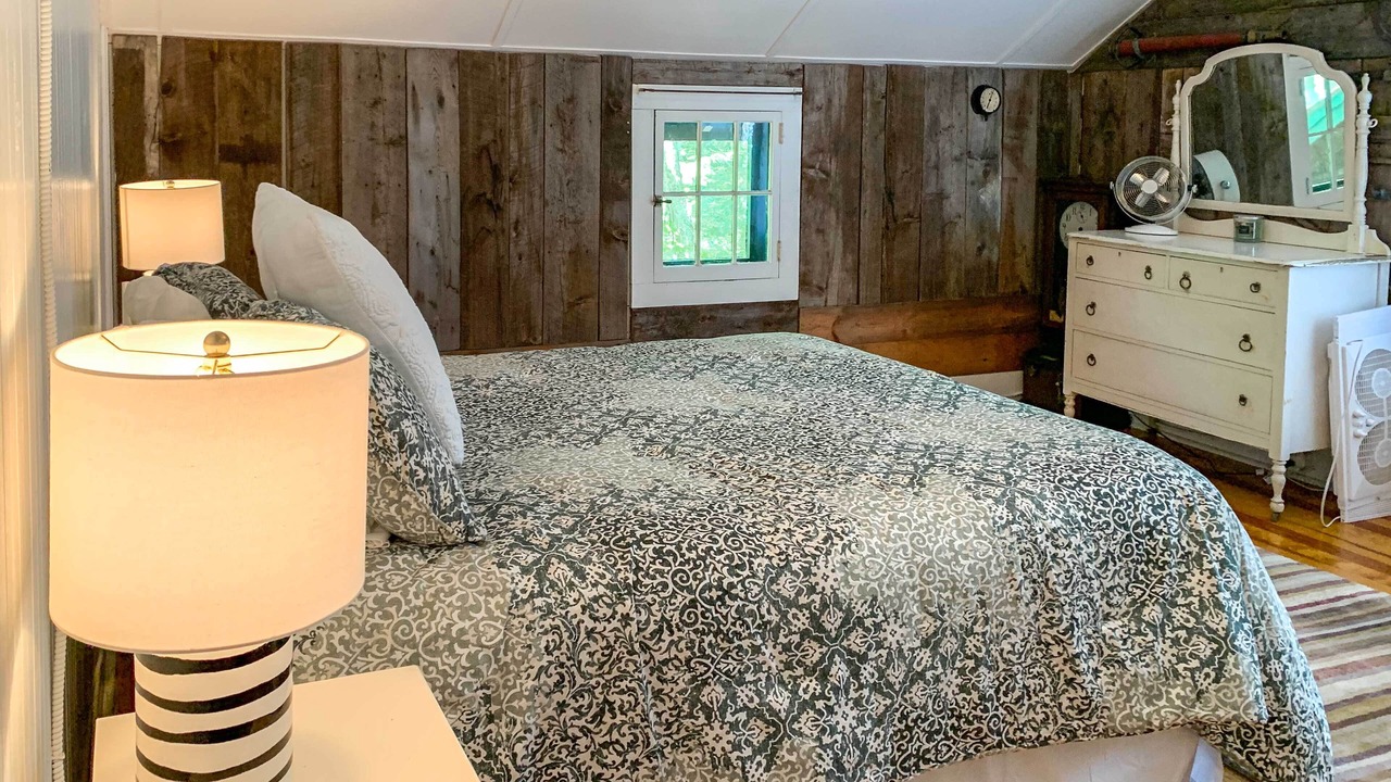 Photo of Bedroom in Saranac Lake