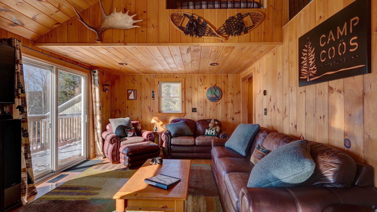 Photo of Livingroom in Pittsburg