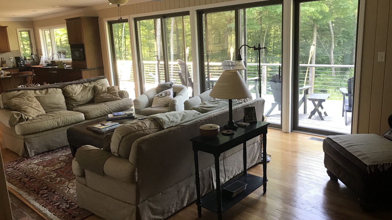 Photo of Livingroom in Bolton Landing