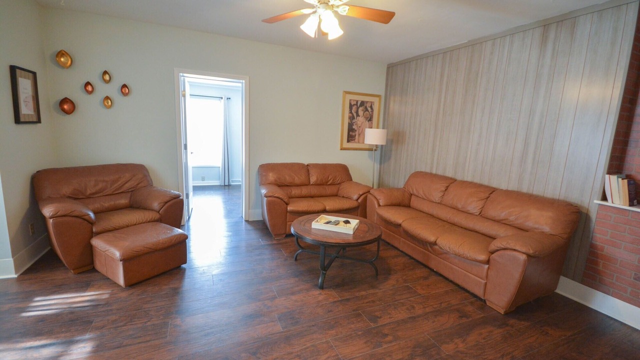 Photo of Livingroom in Kutzky Park