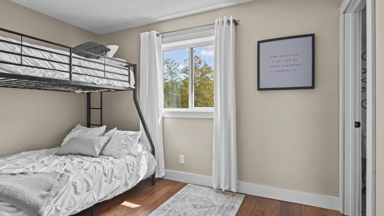 Photo of Bedroom in Onamia