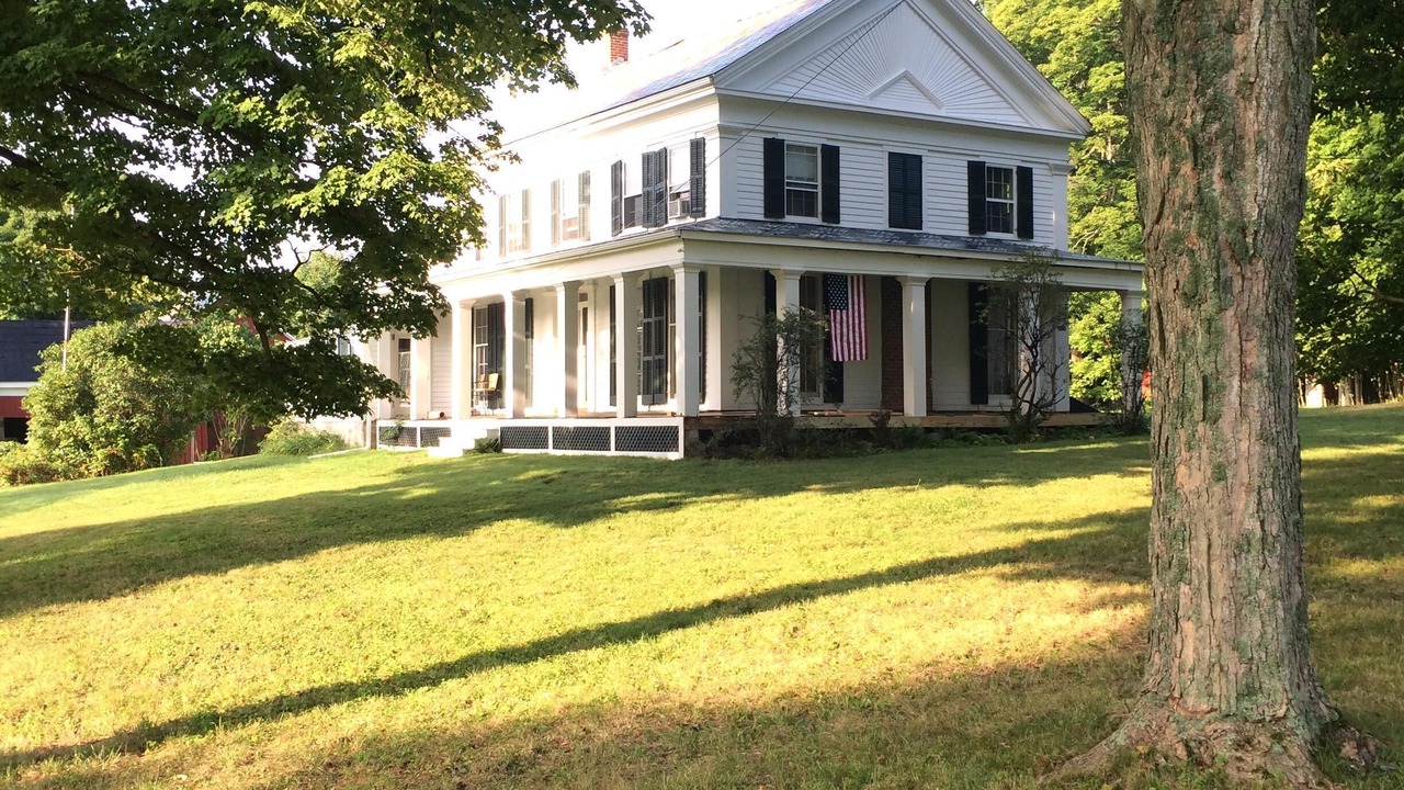 Photo of Others in Buskirk