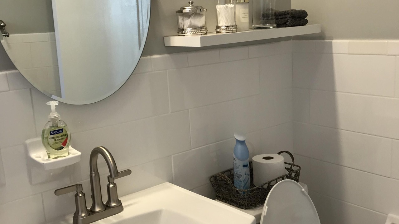 Photo of Bathroom in Hurley